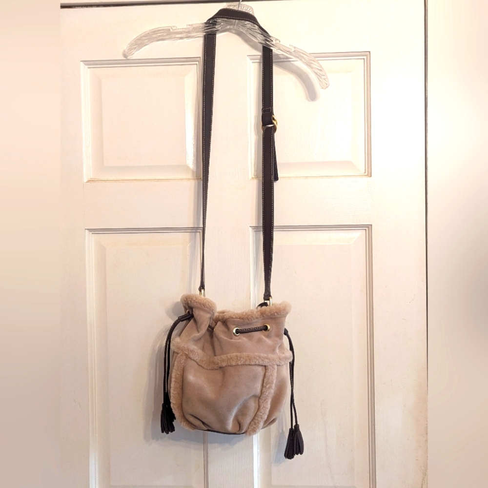 Ugg Quinn Tan Suede Sherpa Bucket Bag Purse